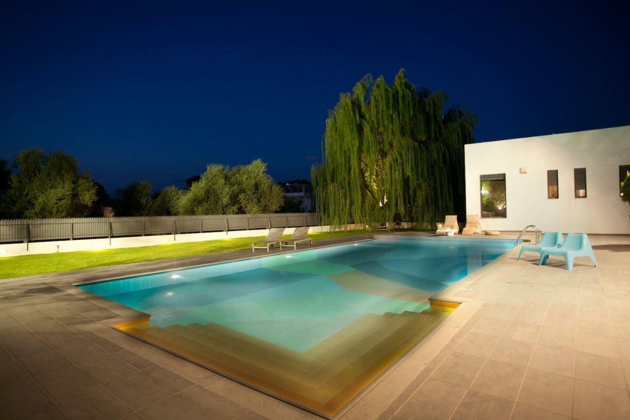 Villa Natasa Lampiri  Exterior photo
